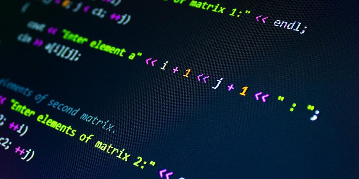 Początkujący przedsiębiorcy dropshippingowi często czują się zagubieni w gąszczu informacji, narzędzi i platform. E-serwisy oferują uporządkowane rozwiązania.